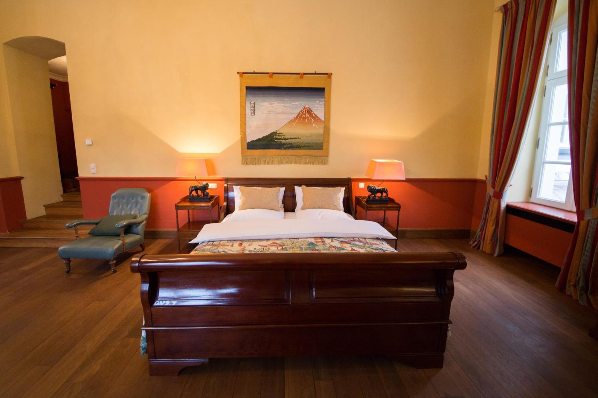 Hotel Chateau Bela Ruang foto